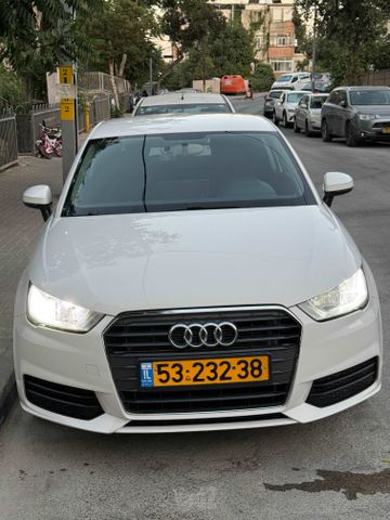 מודעת רכב אאודי A1