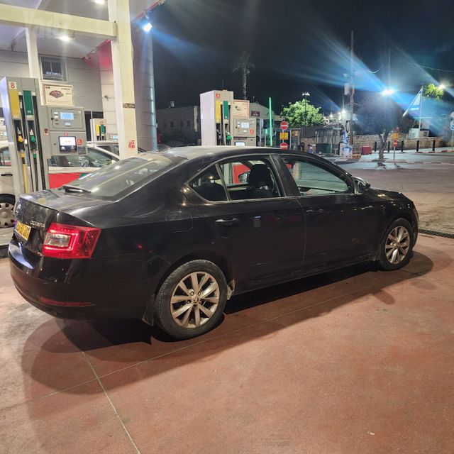 סקודה אוקטביה
