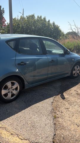 יונדאי i30