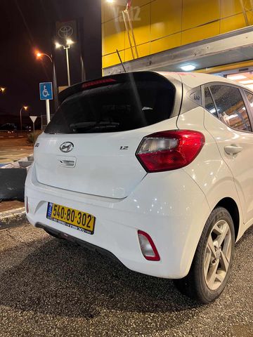 יונדאי i10