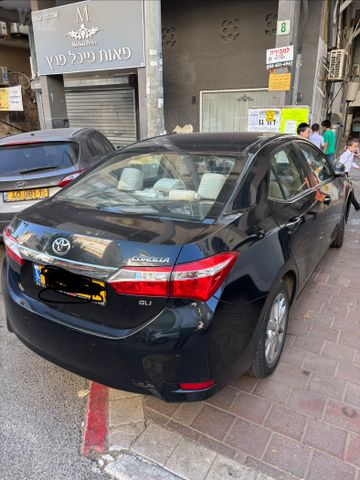 מודעת רכב טויוטה קורולה