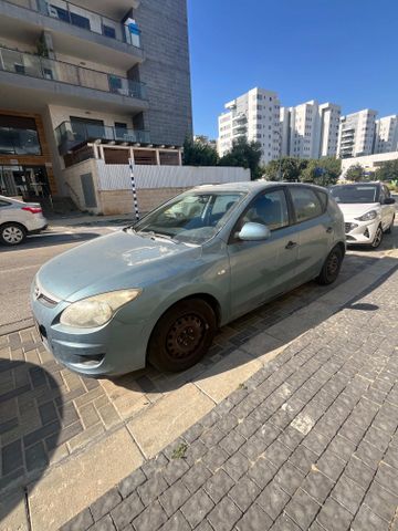 יונדאי i30