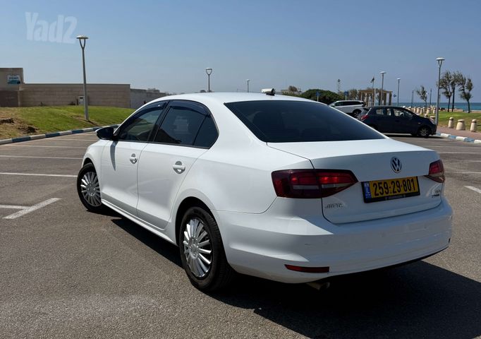 ג'טה  Trendline אוט׳ 1.2 (105 כ״ס)