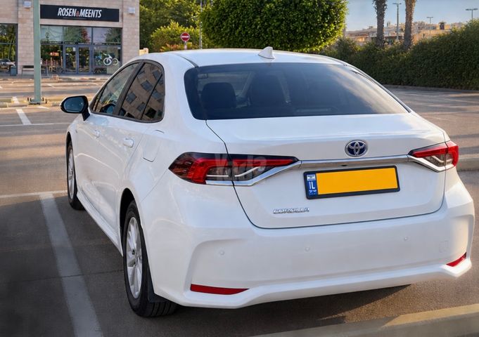 מודעת רכב טויוטה קורולה