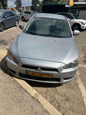 מודעת רכב מיצובישי לנסר