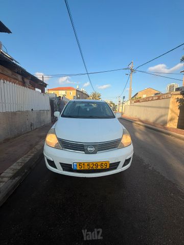 ניסאן טידה