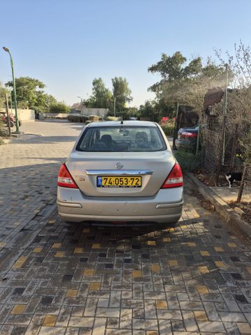 ניסאן טידה