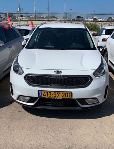 קיה נירו