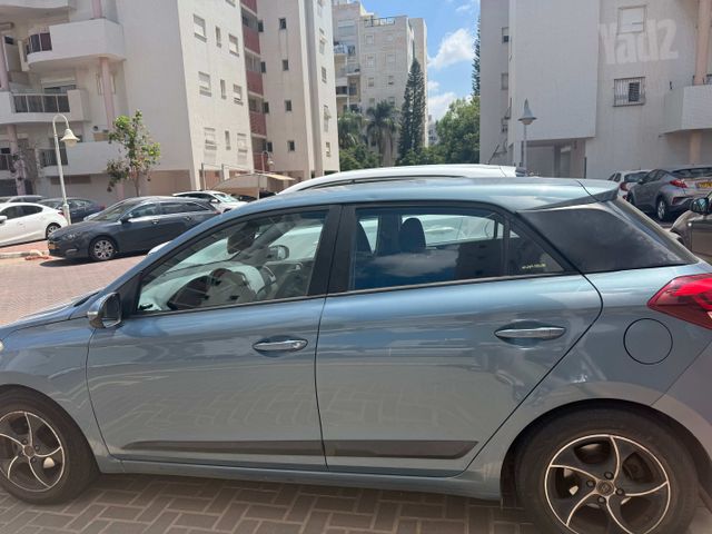 יונדאי i20