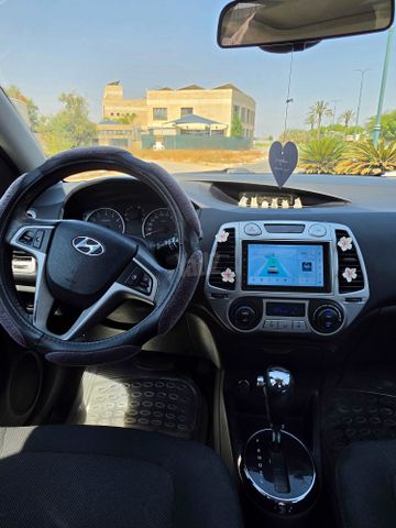 יונדאי i20
