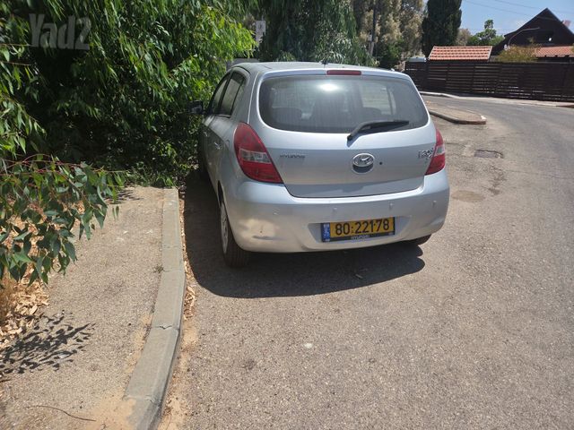 מודעת רכב יונדאי i20