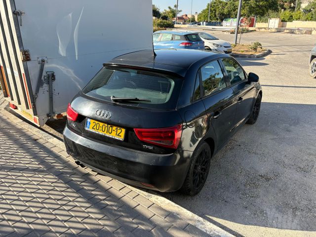 אאודי A1