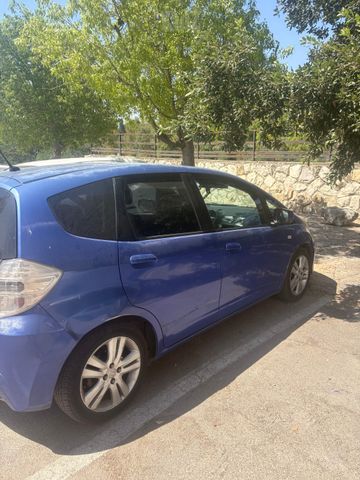 מודעת רכב הונדה ג'אז