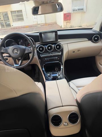 מודעת רכב מרצדס-בנץ C-class