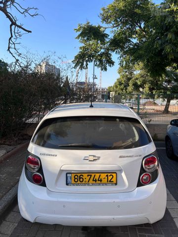 שברולט סוניק