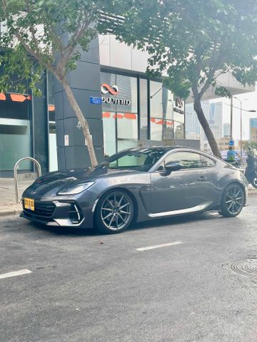 סובארו BRZ