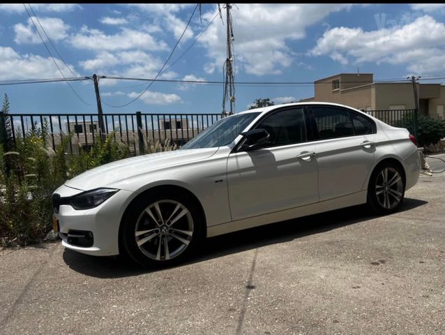 סדרה 3 Luxury 320i אוט׳ 2.0 (184 כ״ס)