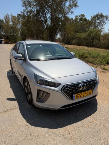 יונדאי איוניק