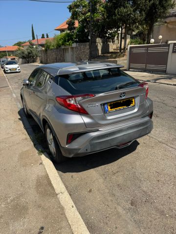 טויוטה C-HR