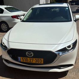 מודעת רכב מאזדה 3