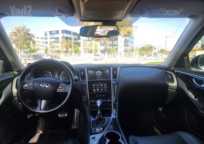 אינפיניטי Q50