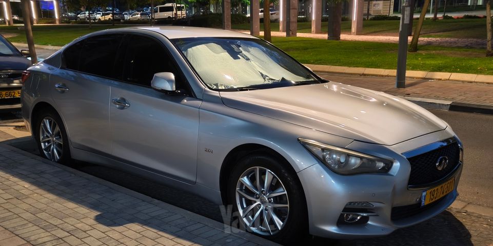 מודעת רכב אינפיניטי Q50