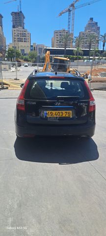 יונדאי i30