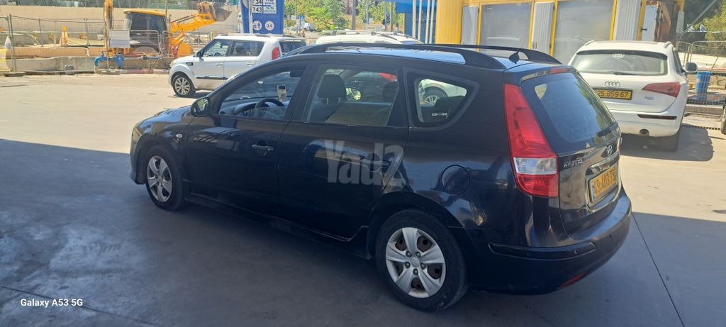 יונדאי i30