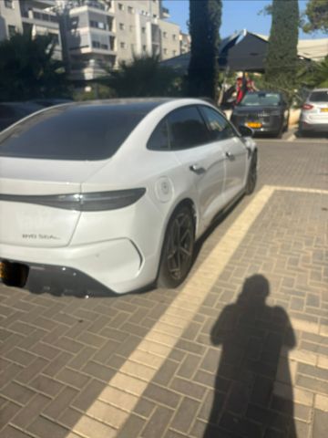 בי.ווי.די סיל