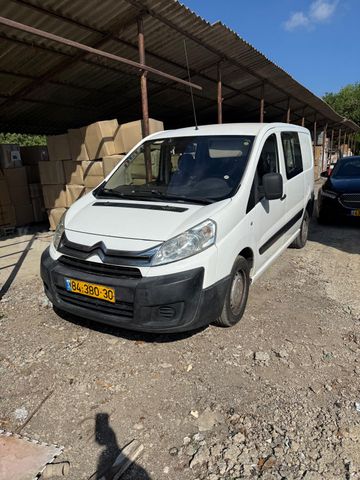 מודעת רכב סיטרואן ג'אמפי