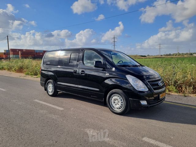 יונדאי H-1 / i800