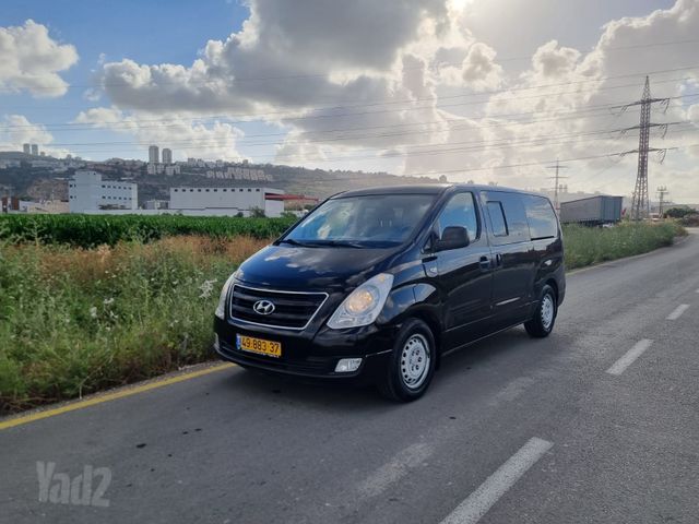 יונדאי H-1 / i800