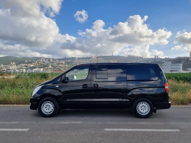 מודעת רכב יונדאי H-1 / i800