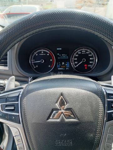 מיצובישי טרייטון / L200