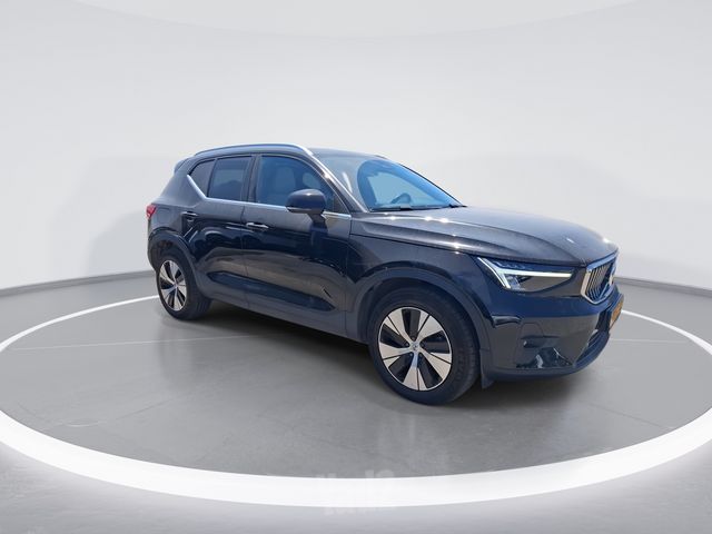 מודעת רכב וולוו XC40