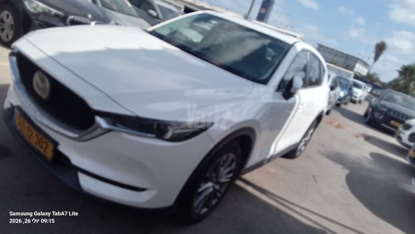 מודעת רכב מאזדה CX-5