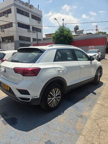 פולקסווגן T-רוק