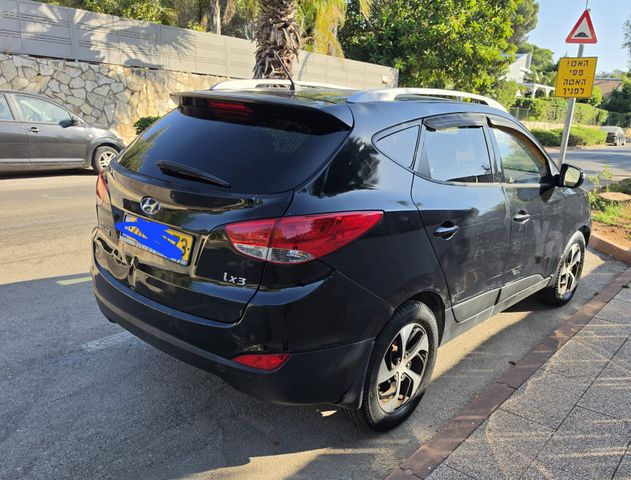 יונדאי ix35