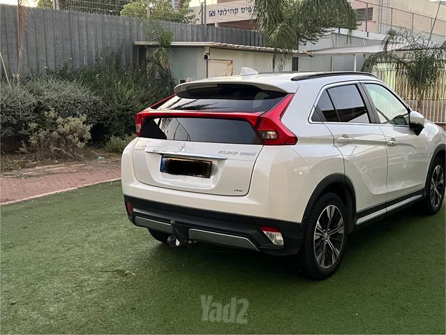 מודעת רכב מיצובישי אקליפס קרוס