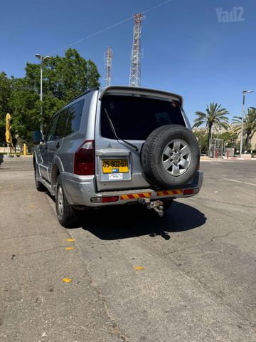 מיצובישי פג'רו