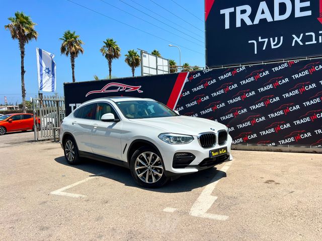 ב מ וו X4