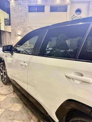 טויוטה RAV4