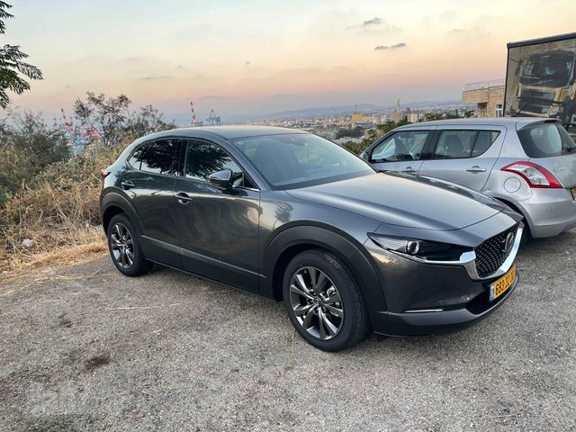 מאזדה CX-30