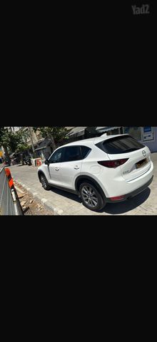 מודעת רכב מאזדה CX-5