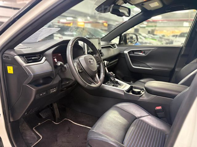 טויוטה RAV4