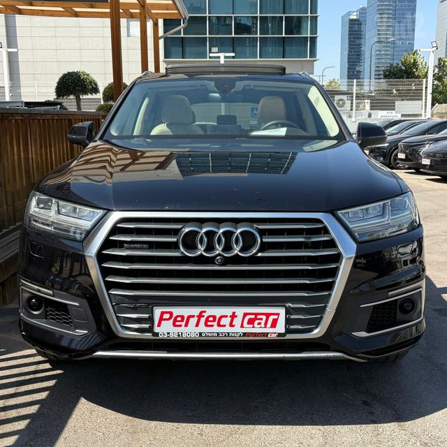 אאודי Q7