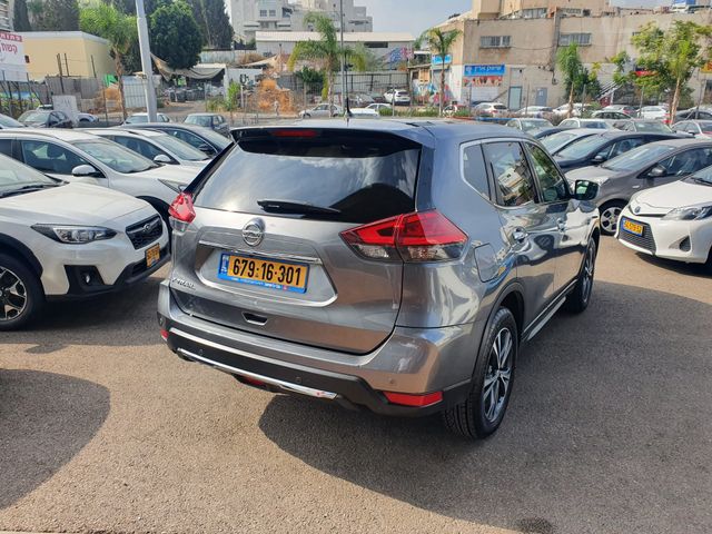 ניסאן אקס טרייל