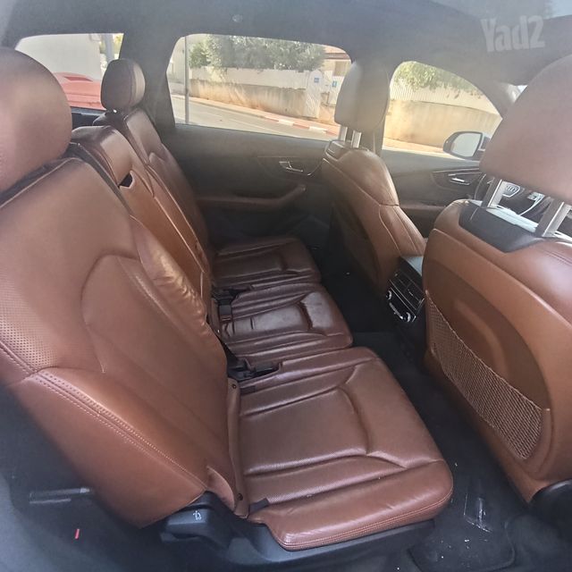 אאודי Q7