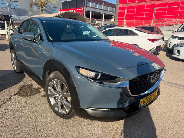 מאזדה CX-30