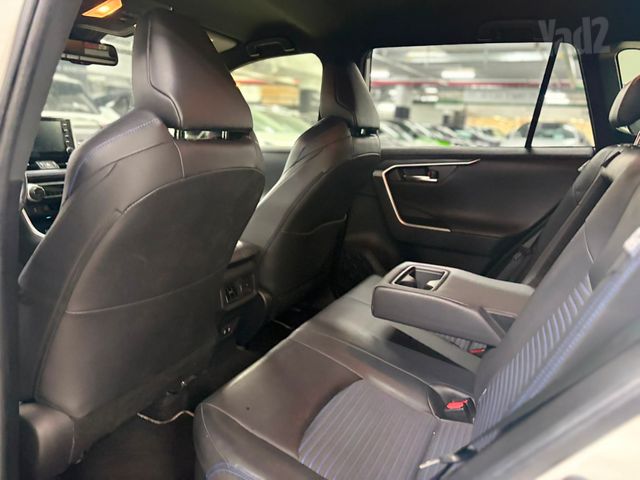 טויוטה RAV4